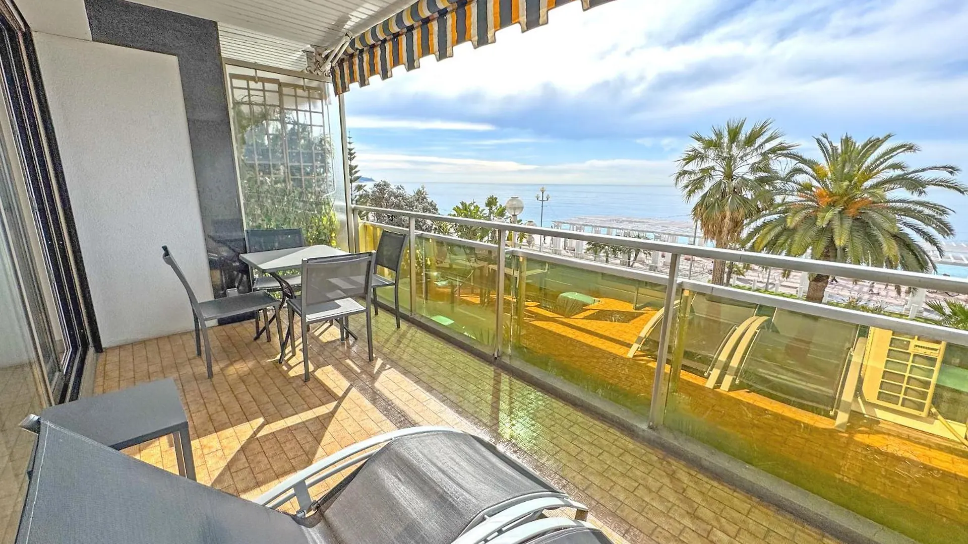 Promenade Holiday - Royal Luxembourg Promenade Nice